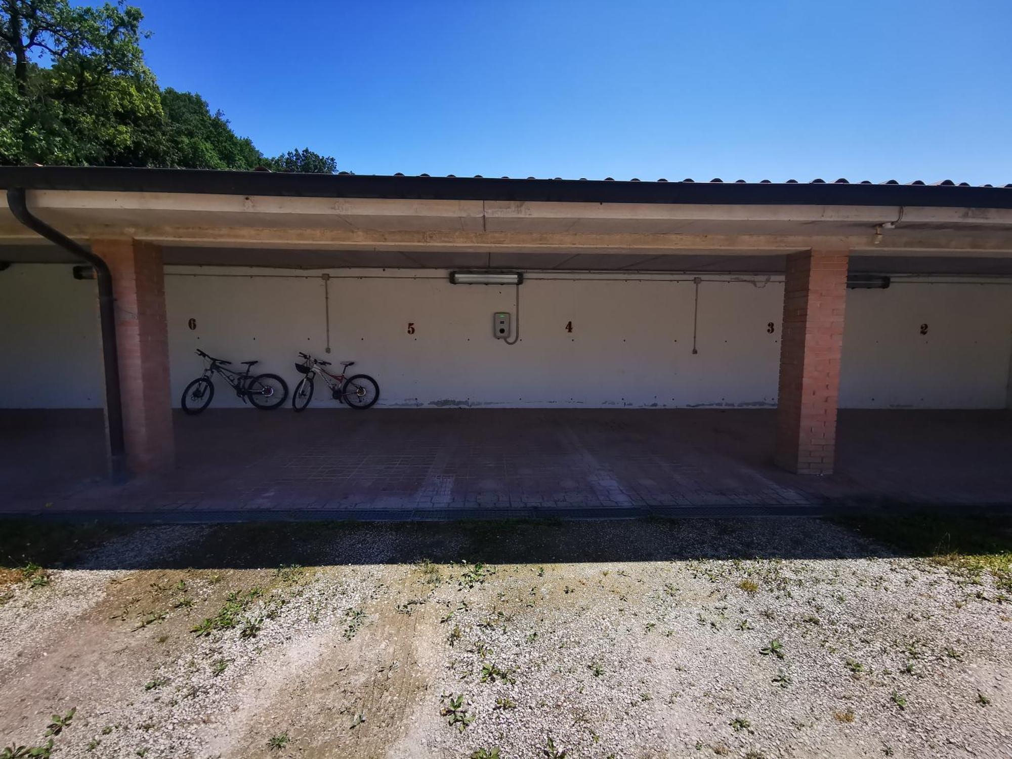 Casa Ghirlanda Con Piscina E Campo Da Tennis Lazise Eksteriør bilde