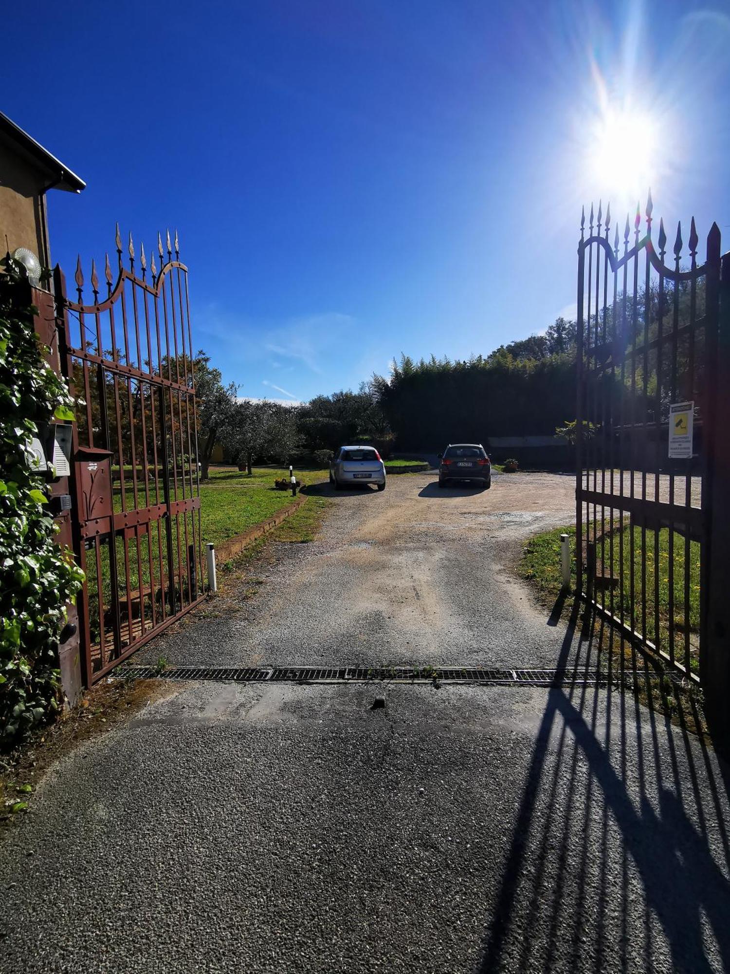Casa Ghirlanda Con Piscina E Campo Da Tennis Lazise Eksteriør bilde