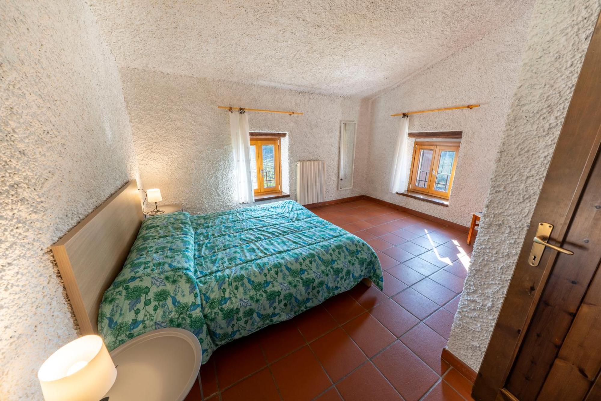 Casa Ghirlanda Con Piscina E Campo Da Tennis Lazise Eksteriør bilde