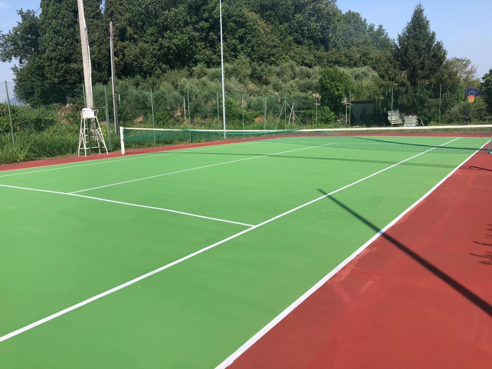 Casa Ghirlanda Con Piscina E Campo Da Tennis Lazise Eksteriør bilde