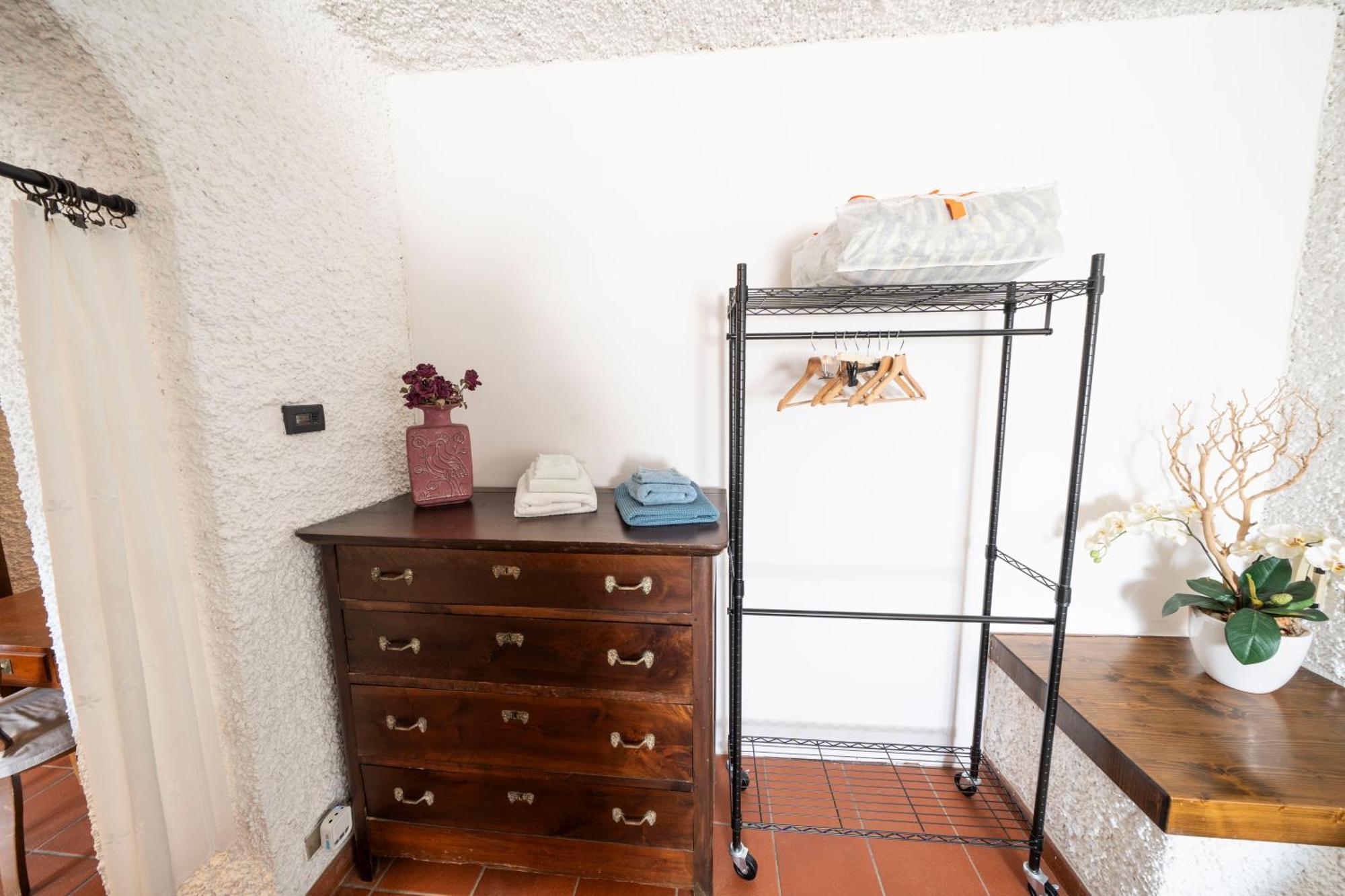 Casa Ghirlanda Con Piscina E Campo Da Tennis Lazise Eksteriør bilde