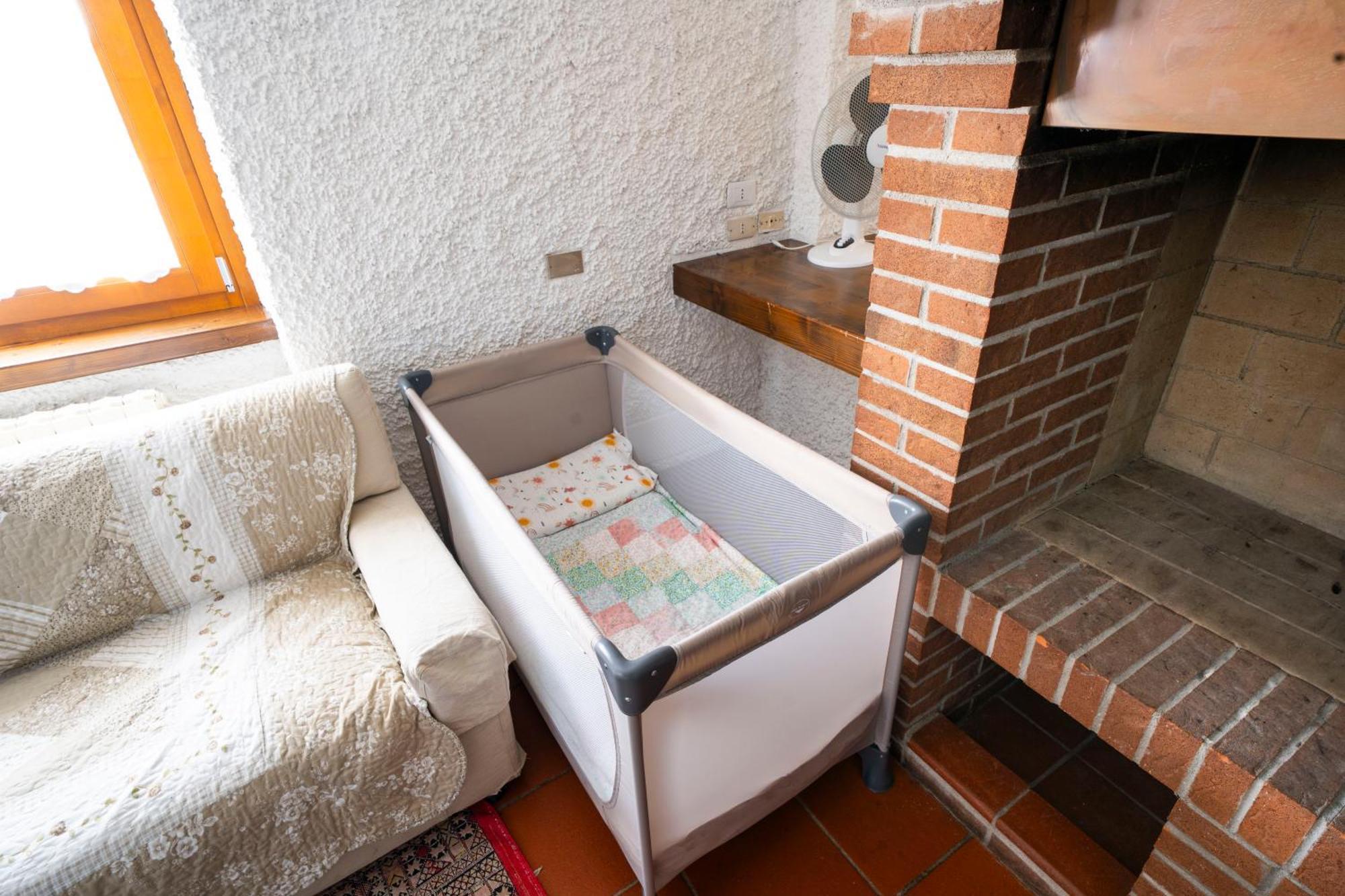 Casa Ghirlanda Con Piscina E Campo Da Tennis Lazise Eksteriør bilde