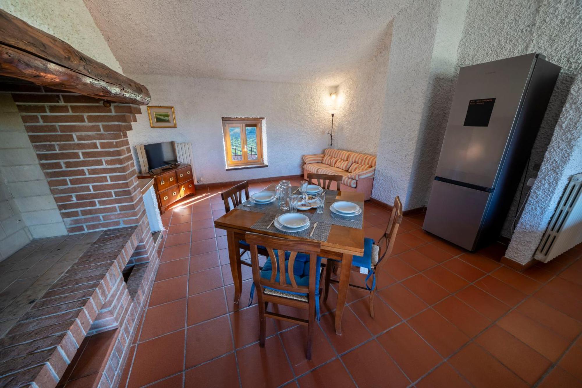 Casa Ghirlanda Con Piscina E Campo Da Tennis Lazise Eksteriør bilde